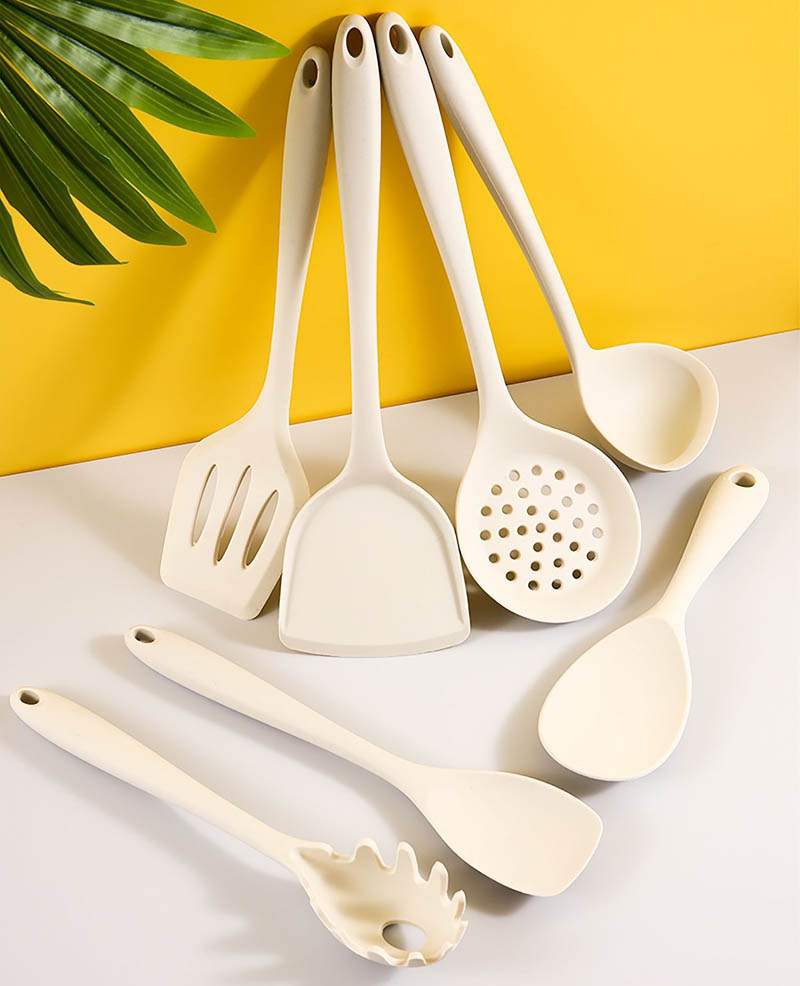 silicone kitchen tools